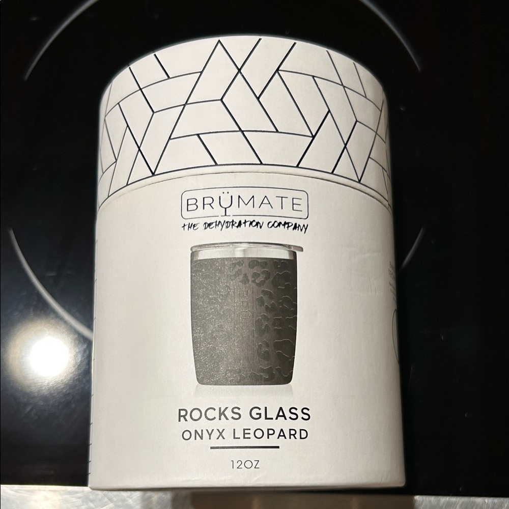 BrüMate Onyx Leopard Rocks Glass